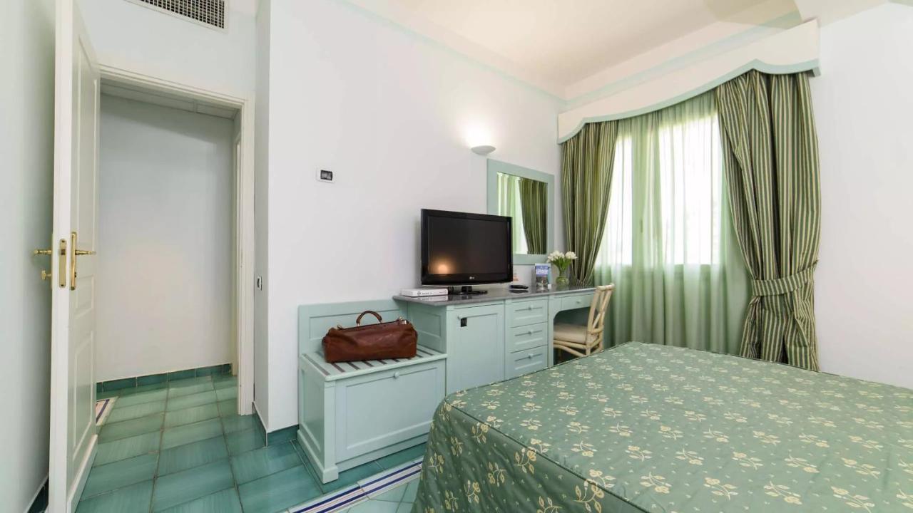 Hotel Santa Caterina Palinuro Exteriér fotografie
